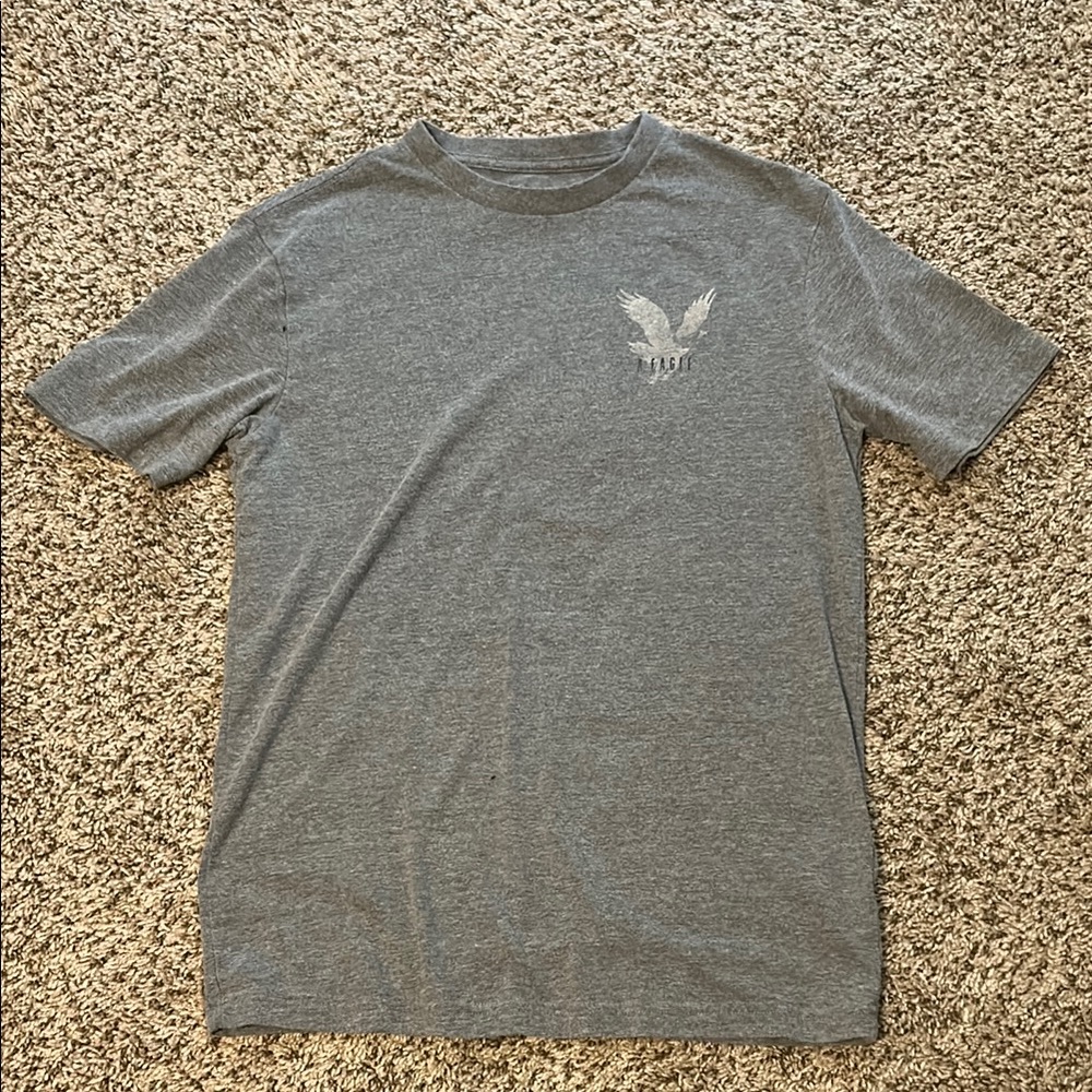 American Eagle Outfiters Gray Short Sleeve Tee